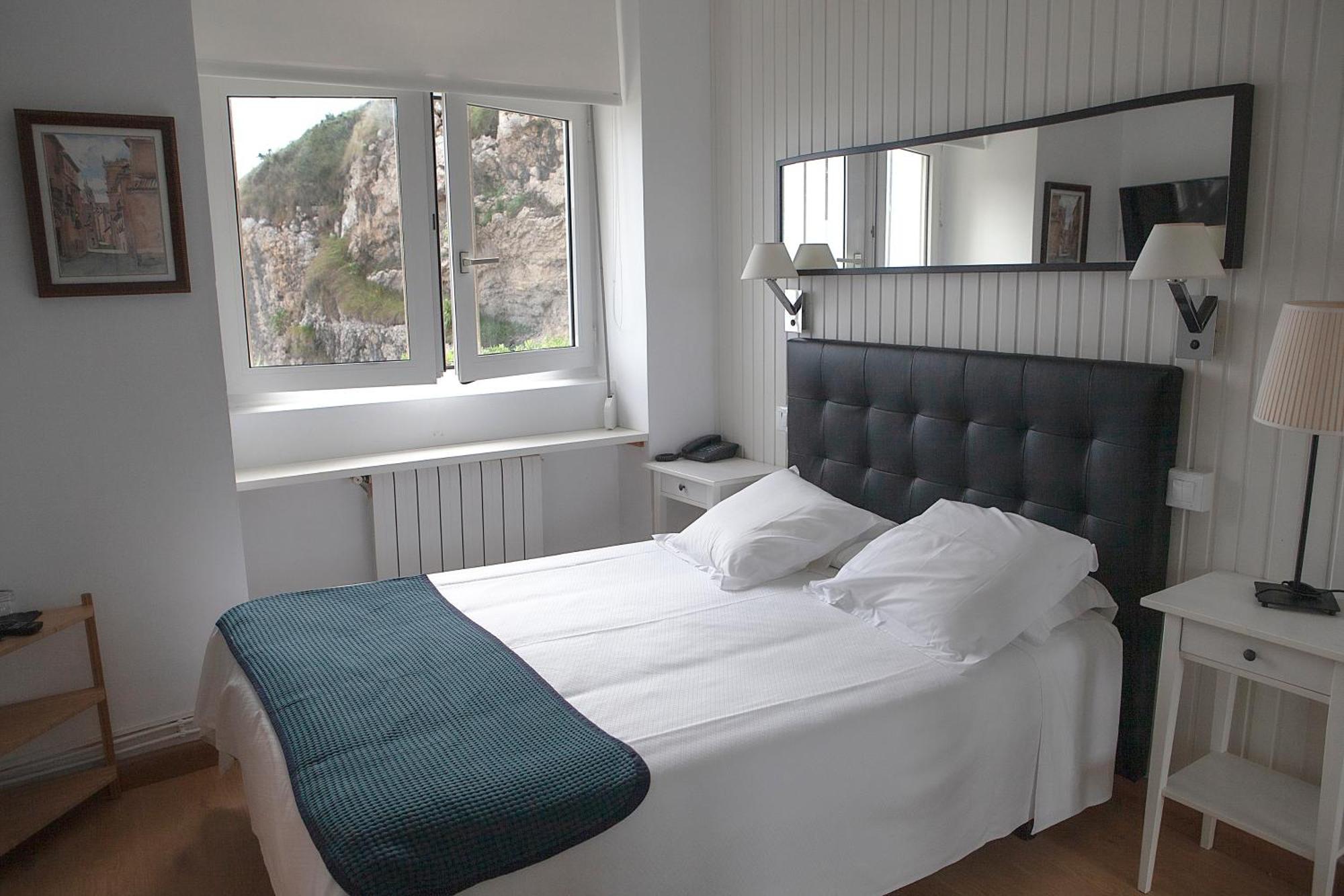 Hotel Josein Comillas Εξωτερικό φωτογραφία