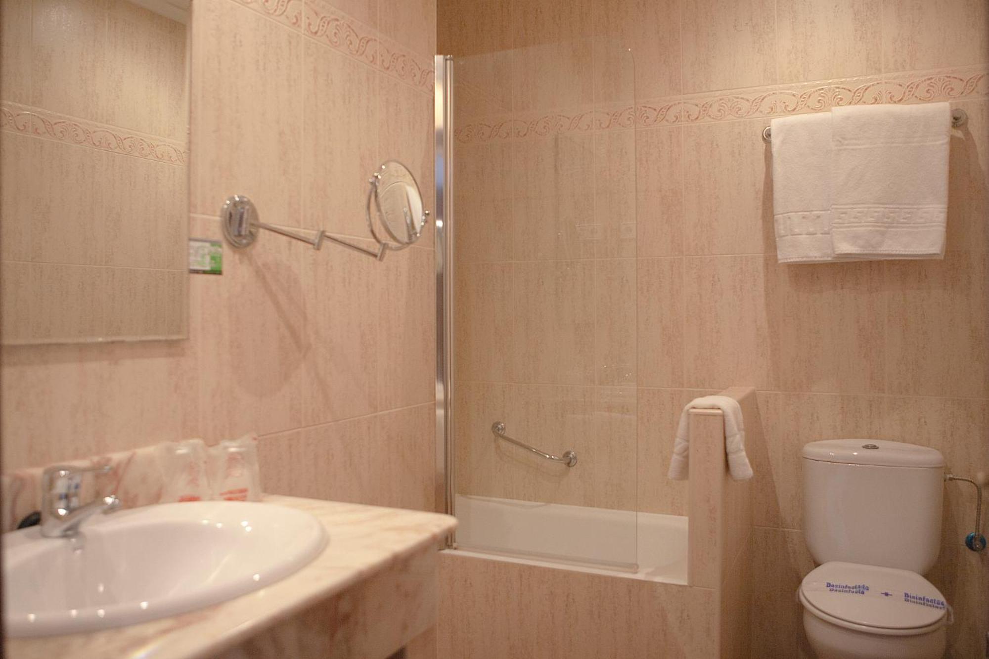Hotel Josein Comillas Εξωτερικό φωτογραφία